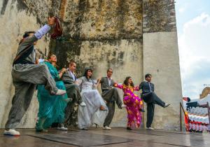  Kurdish Dance  